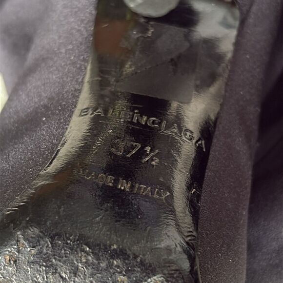 Balenciaga over the knee boots - Picture 7 of 9